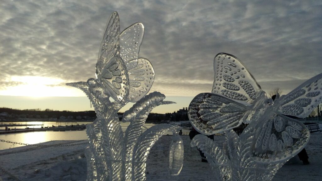 stan kolonko ice farm sculpture